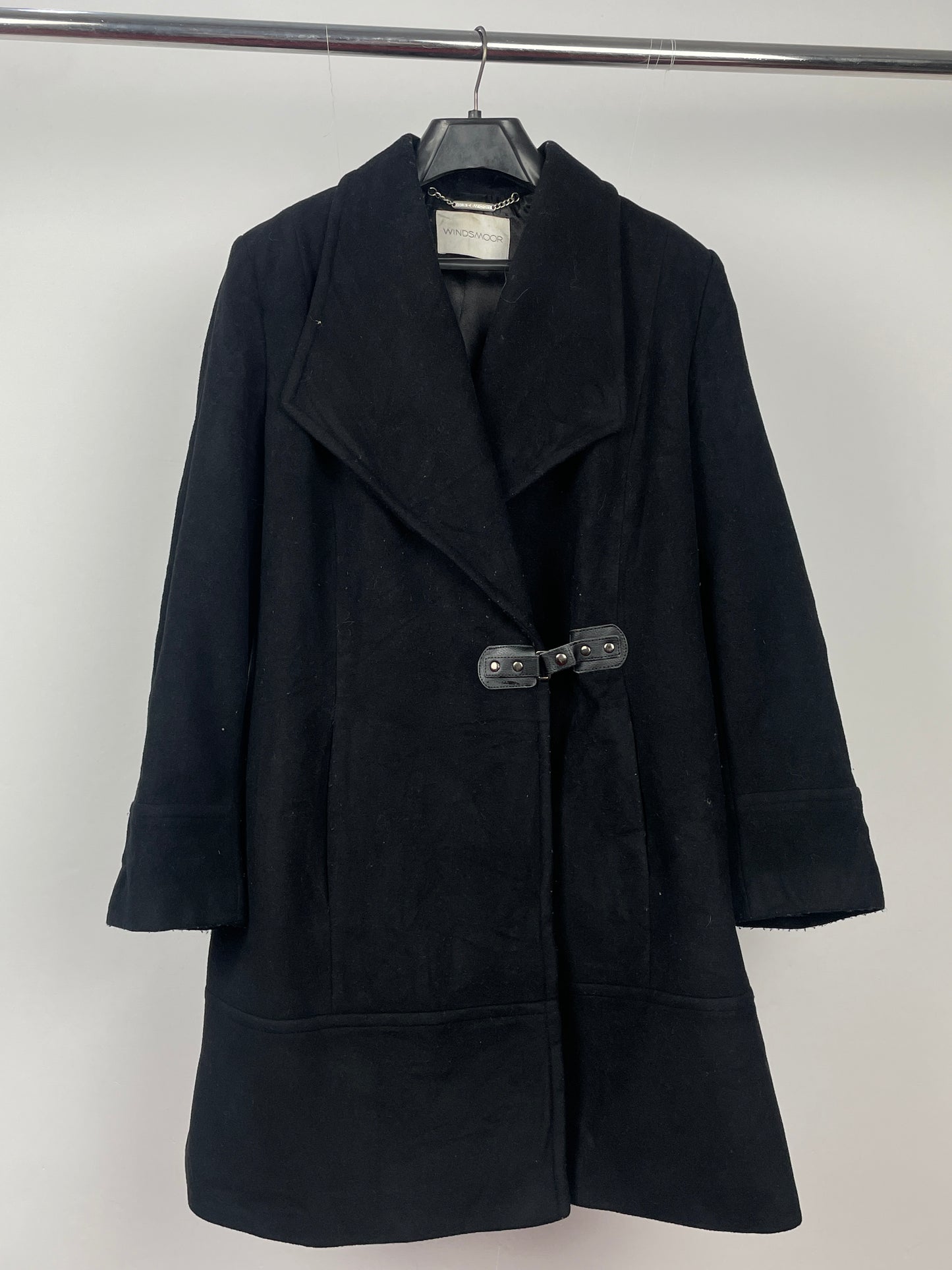 Women Winter Long Coats with Affordable Preloved Fashion
