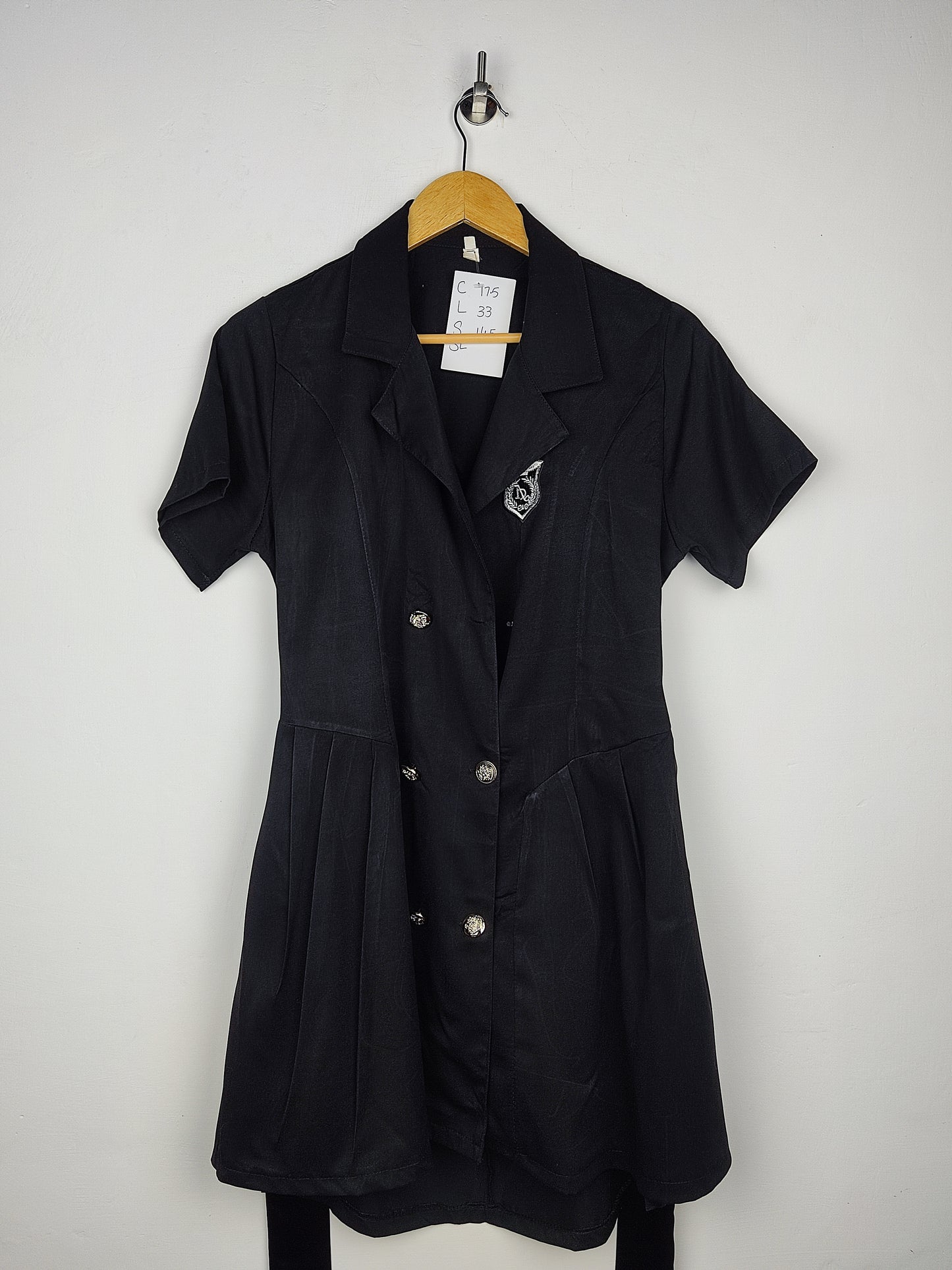 Women Winter Tops with Affordable Preloved Fashion