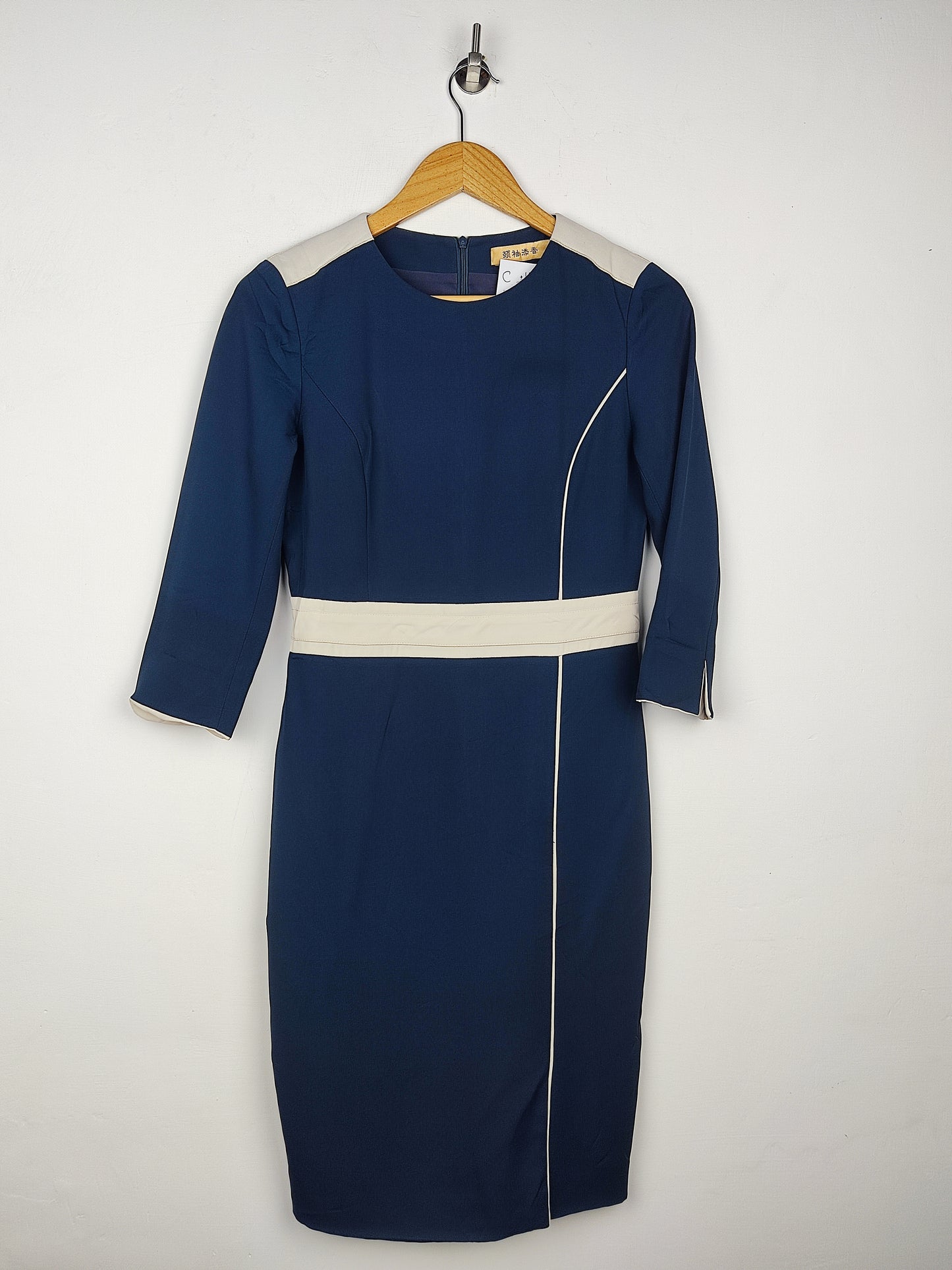 Women Winter Tops with Affordable Preloved Fashion