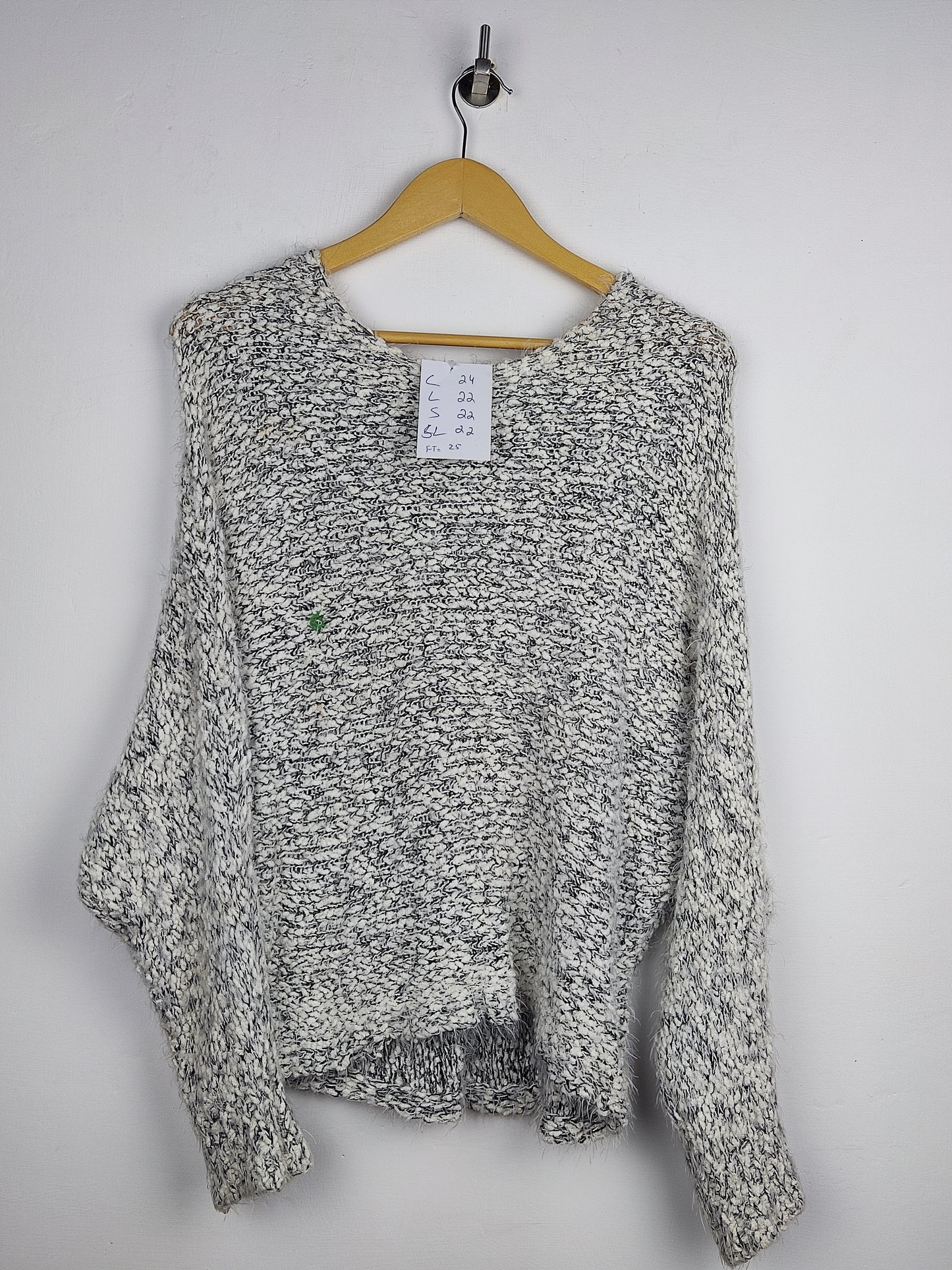 Women Winter Tops with Affordable Preloved Fashion