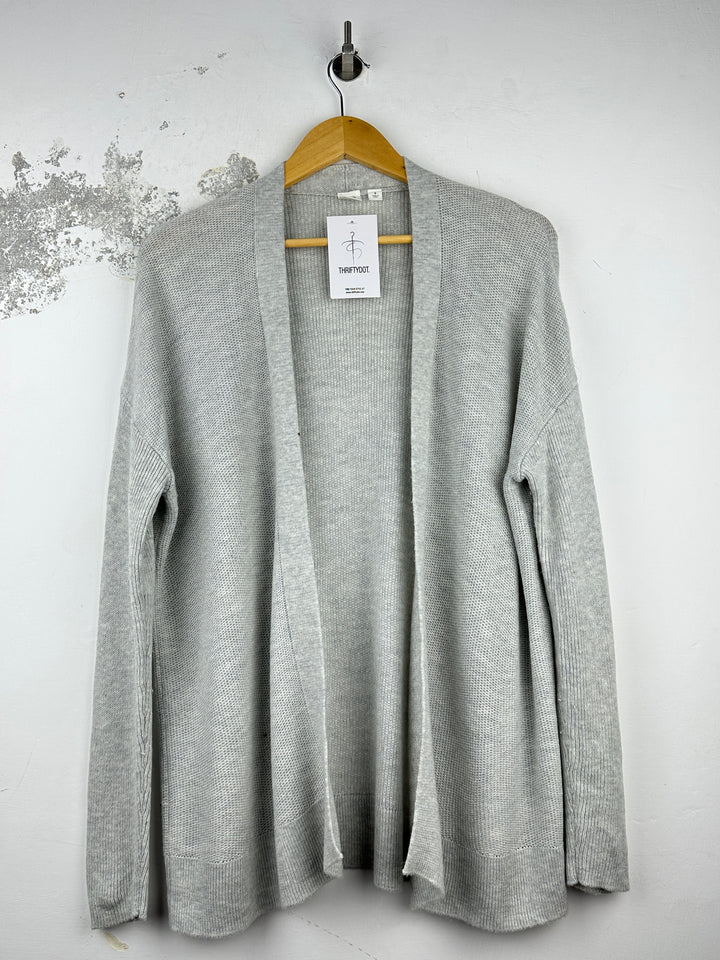 Women Winter Shrugs With Affordable Preloved Fashion