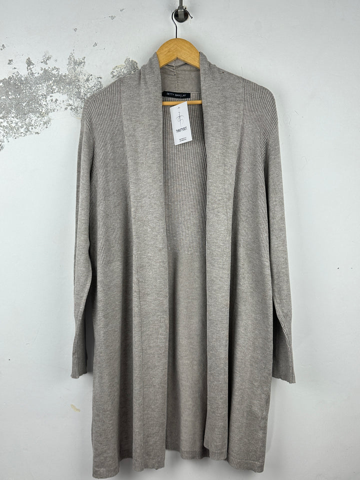 Women Winter Shrugs With Affordable Preloved Fashion