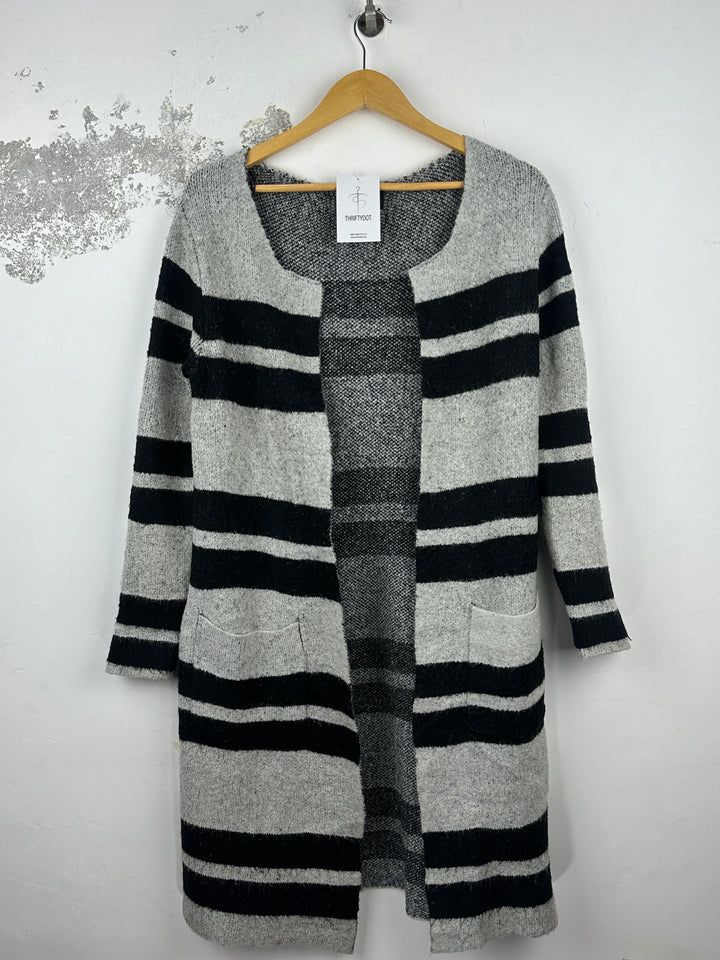 Women Winter Shrugs With Affordable Preloved Fashion