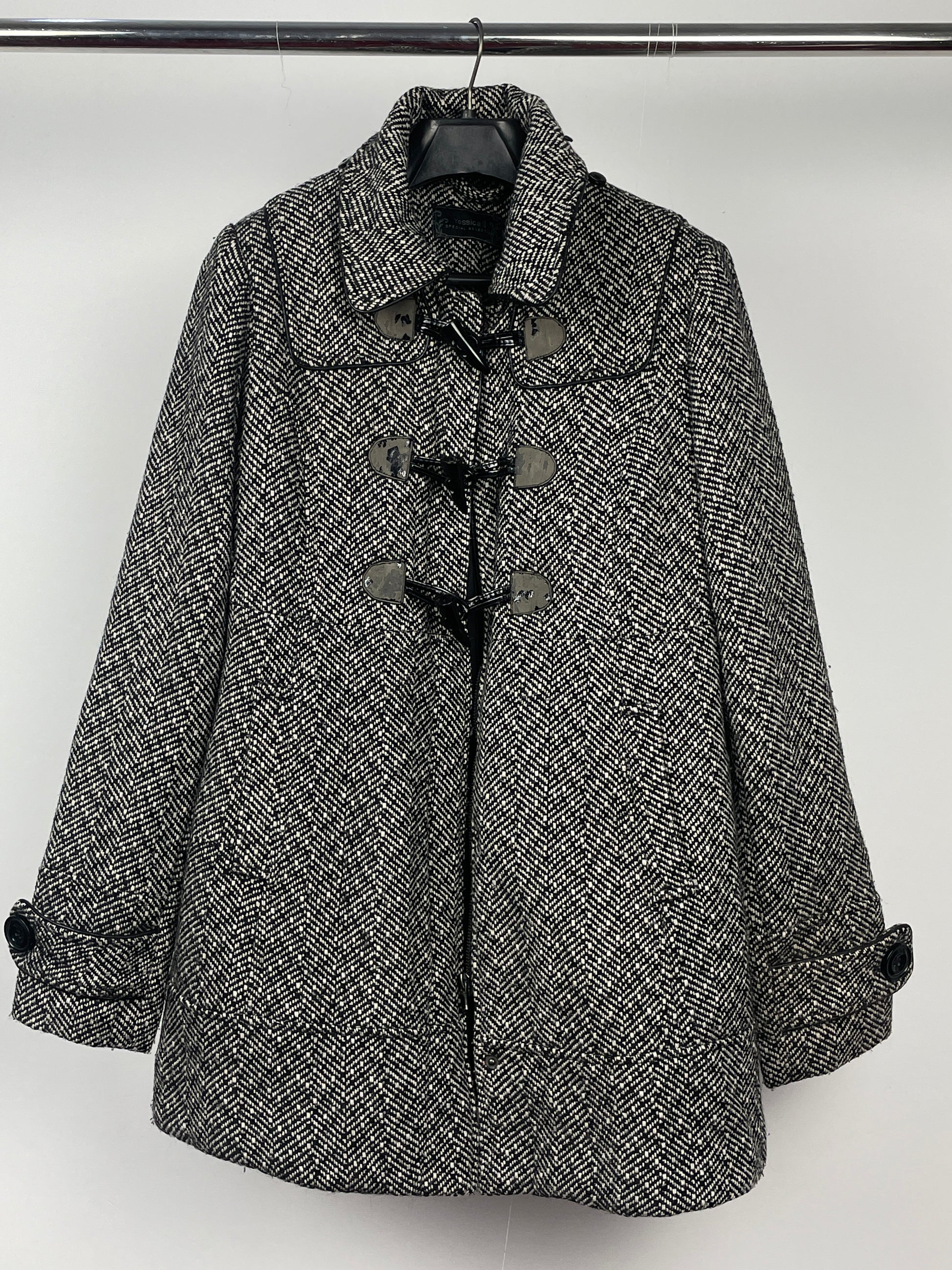Women Winter Long Coats with Affordable Preloved Fashion