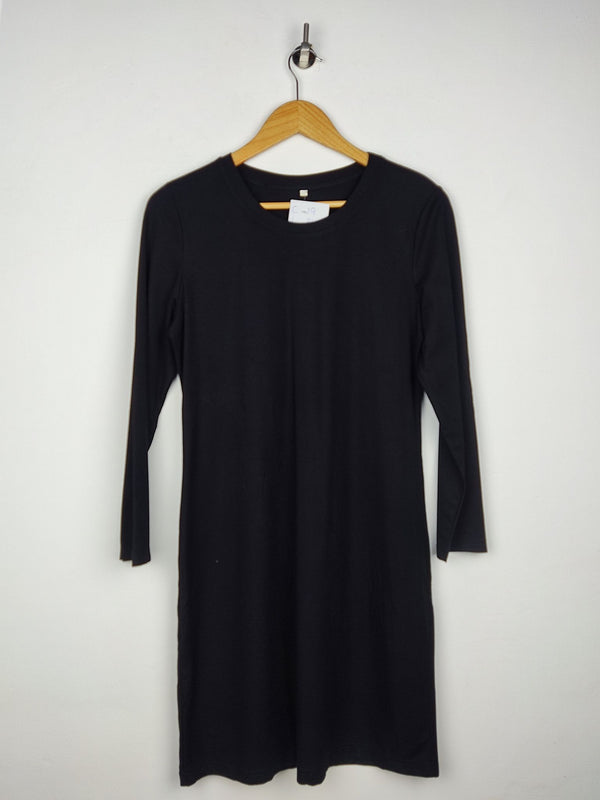 Women Winter Tops with Affordable Preloved Fashion