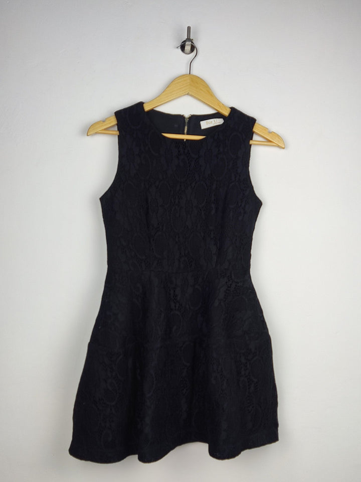 Women Winter Tops with Affordable Preloved Fashion