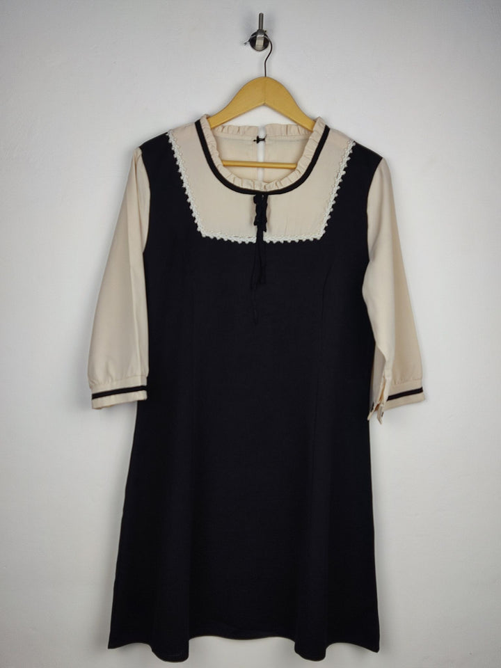 Women Winter Tops with Affordable Preloved Fashion