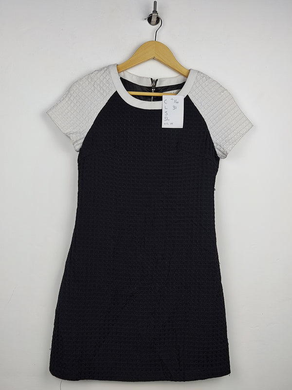 Women Winter Tops with Affordable Preloved Fashion