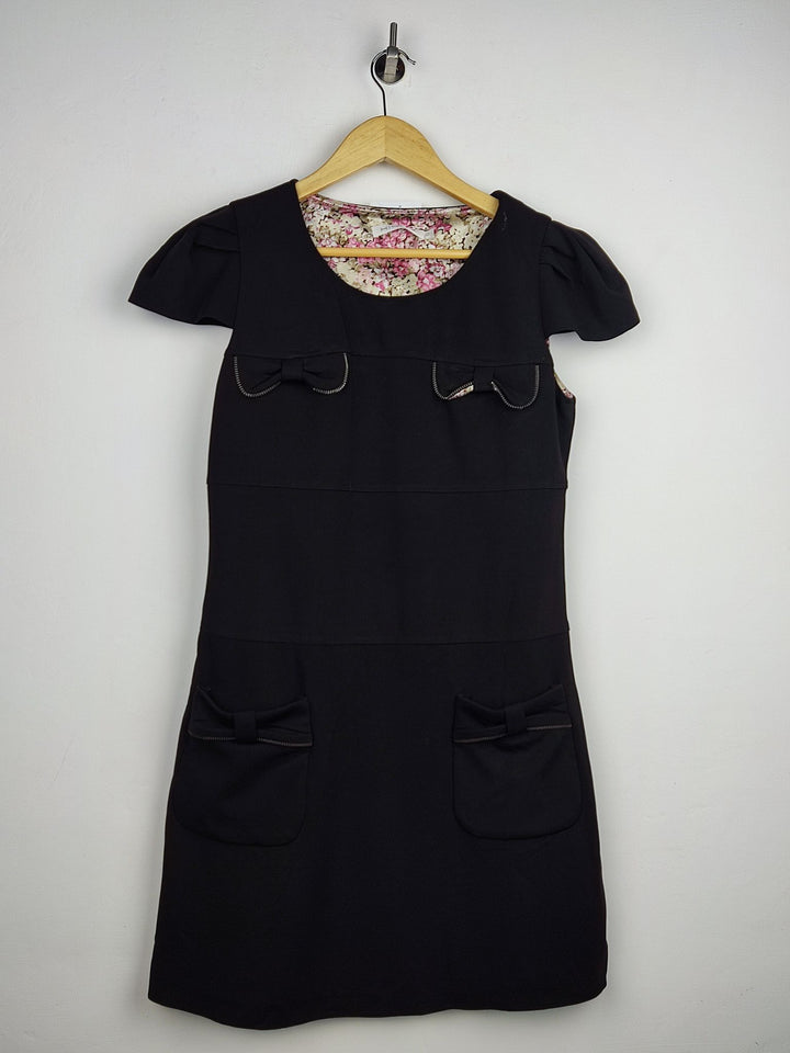 Women Winter Tops with Affordable Preloved Fashion