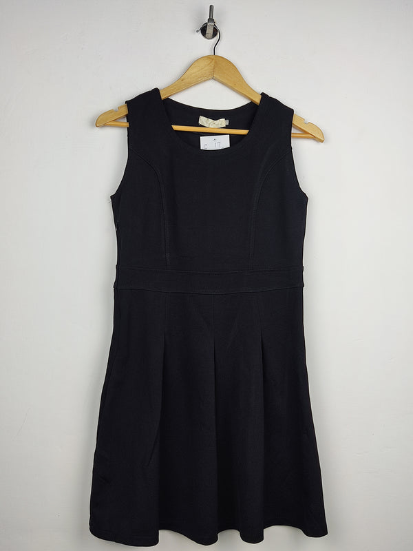 Women Winter Tops with Affordable Preloved Fashion