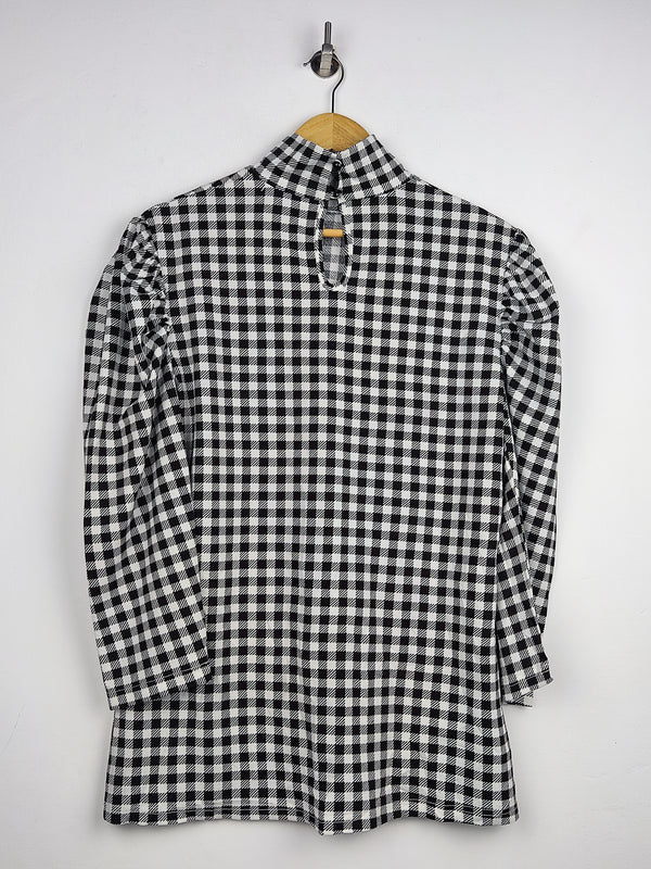 Women Winter Tops with Affordable Preloved Fashion
