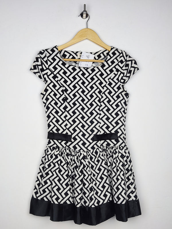Women Winter Tops with Affordable Preloved Fashion
