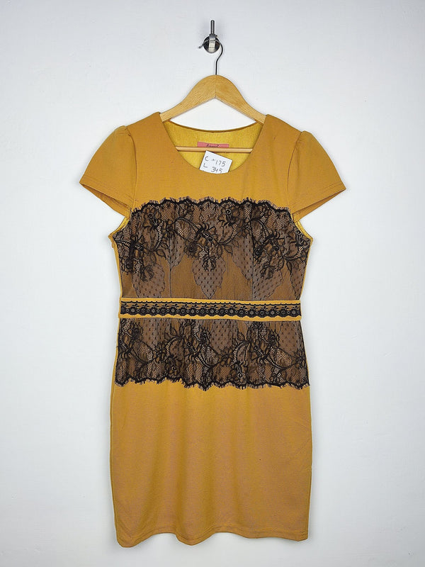 Women Winter Tops with Affordable Preloved Fashion