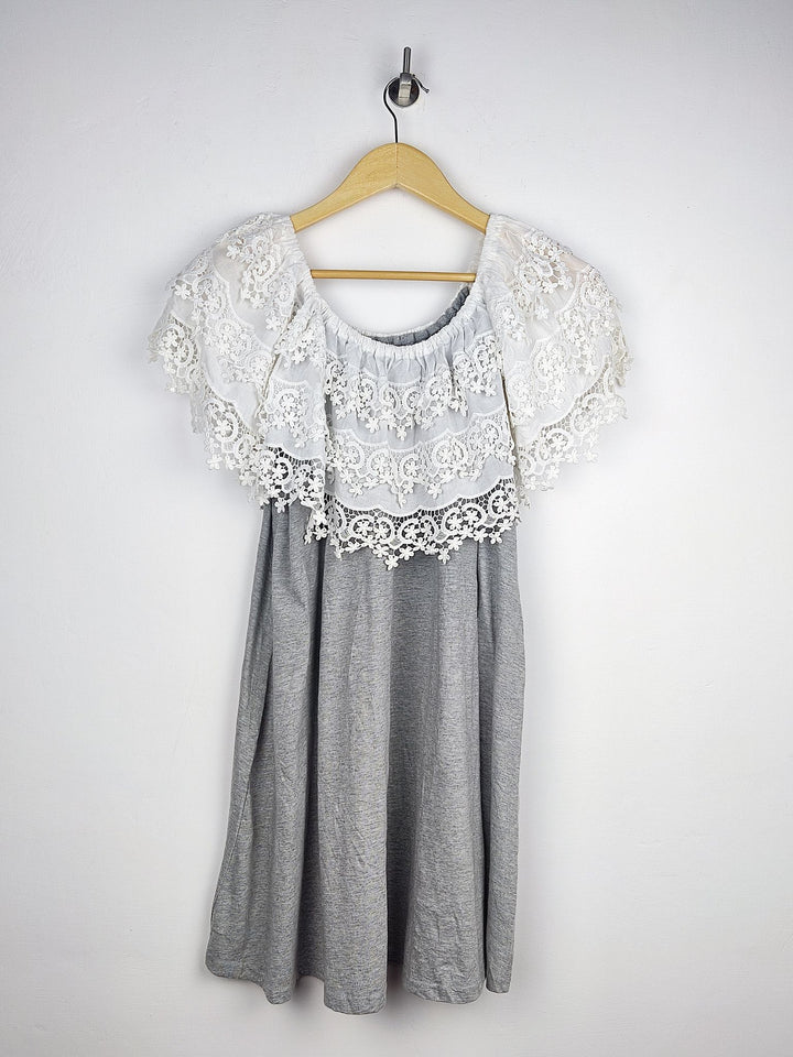 Women Winter Tops with Affordable Preloved Fashion