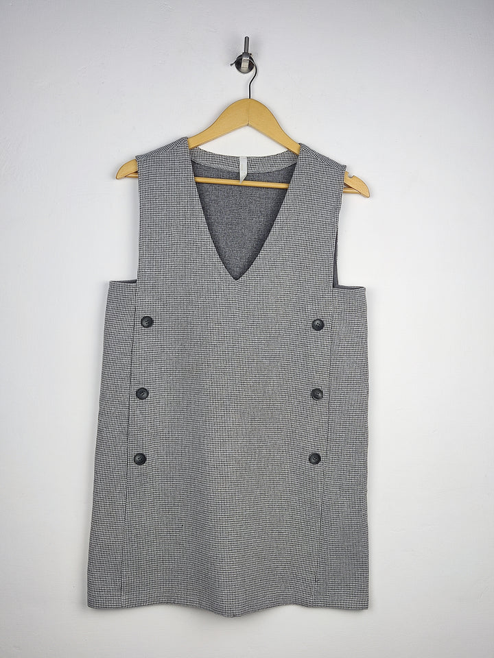 Women Winter Tops with Affordable Preloved Fashion