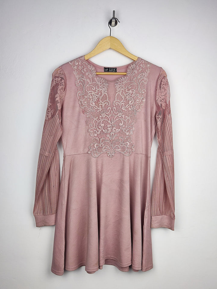 Women Winter Tops with Affordable Preloved Fashion