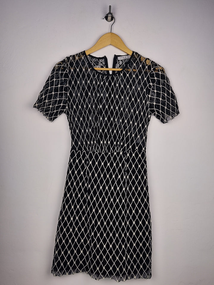 Women Winter Tops with Affordable Preloved Fashion