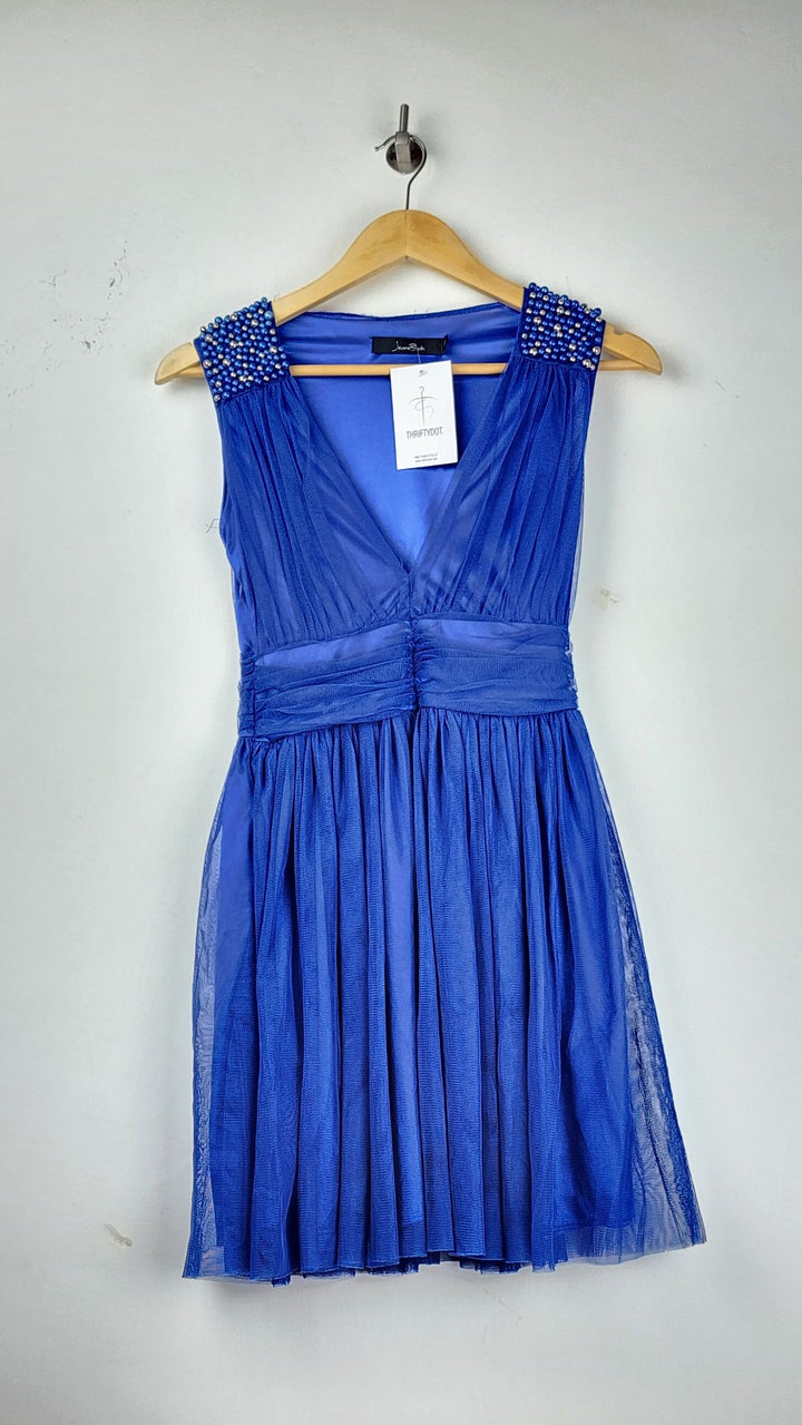 Women Winter Tops with Affordable Preloved Fashion