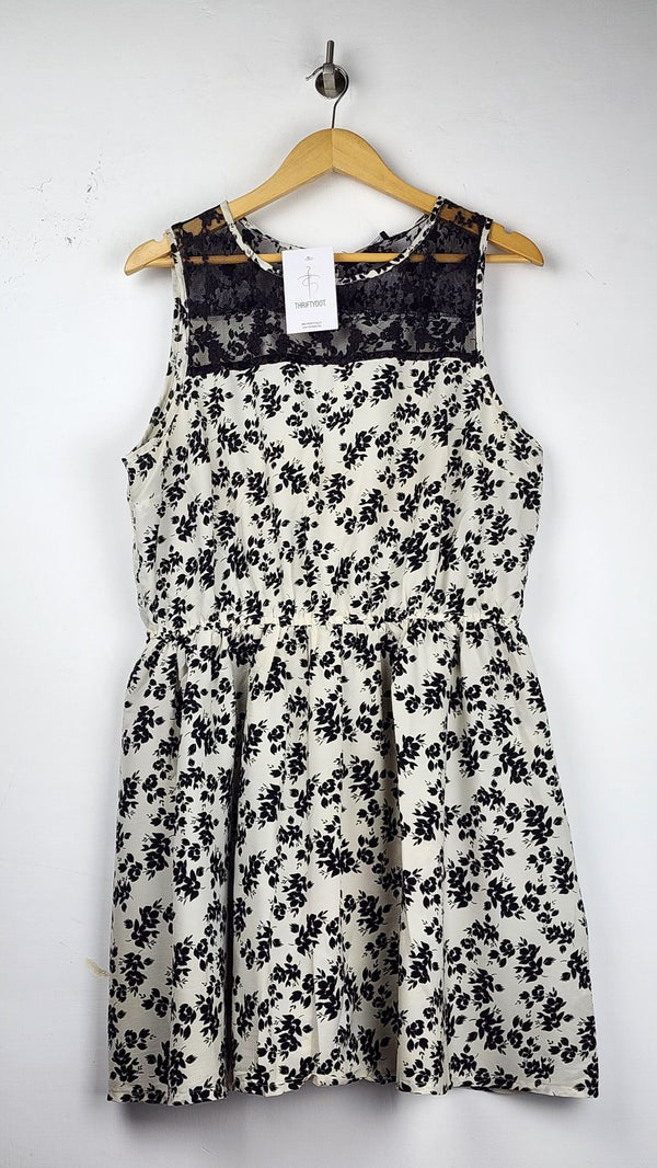 Women Winter Tops with Affordable Preloved Fashion