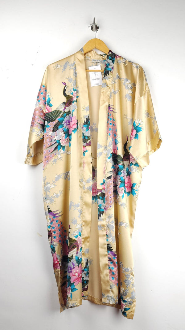 Women Winter Tops with Affordable Preloved Fashion