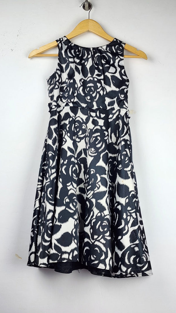 Women Winter Tops with Affordable Preloved Fashion